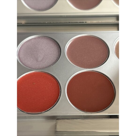 Models prefer eight lip shines of dazzling dimensions palette Kunzite zoisite #2 - Picture 6 of 13